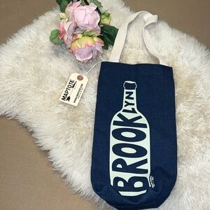 BROOKLYN Drink Tote 🗽💋💄🍷